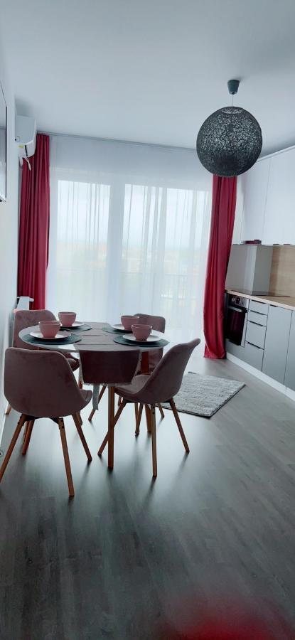 Apartament Alexandra Ressidence Oradea Exterior photo